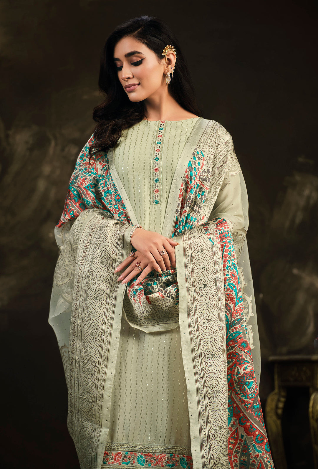 Exquisite Green Designer Salwar Suit