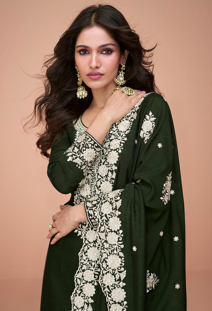 Indian Salwar Kameez Online in Green Color