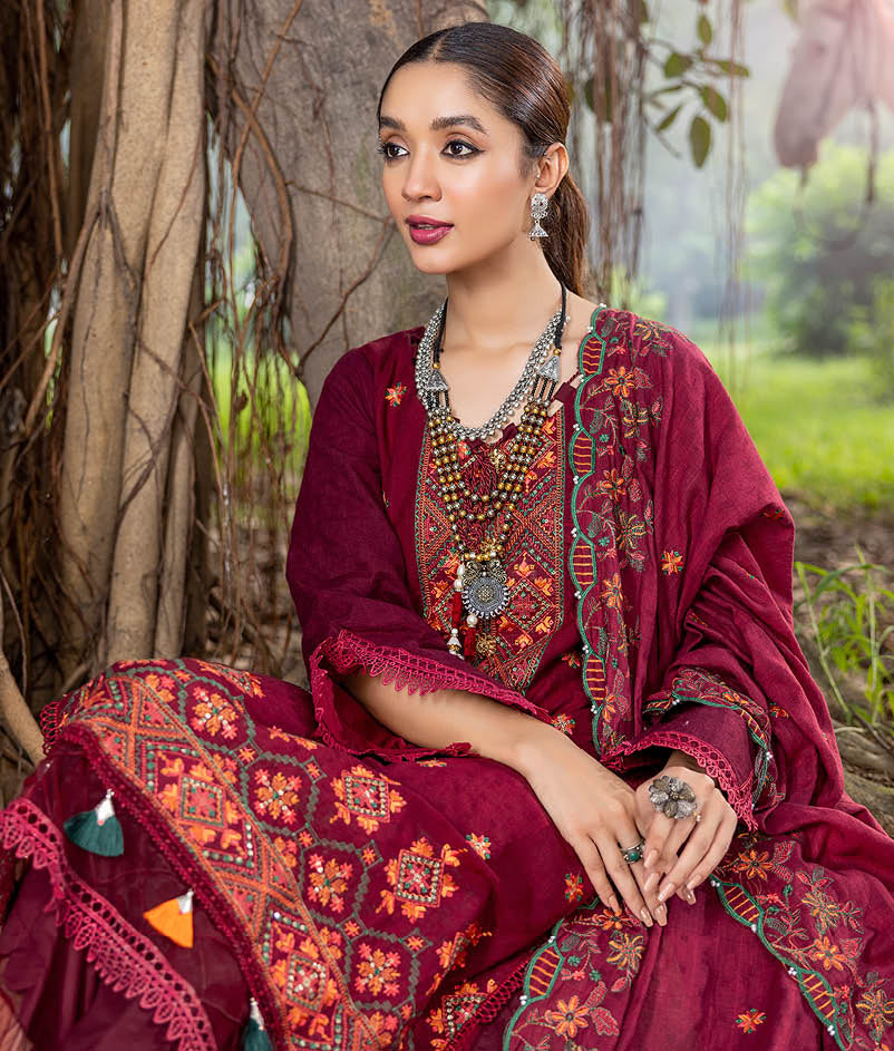 Red Embroidered Pakistani Salwar Suit