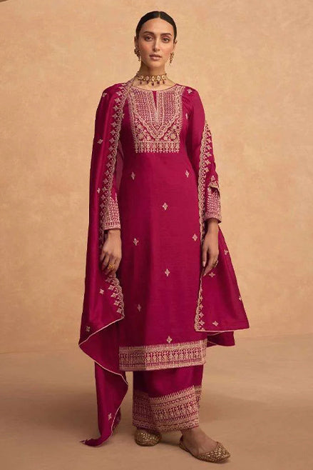 What Factors Should Be Consider When Purchasing Indian Dresses Online?