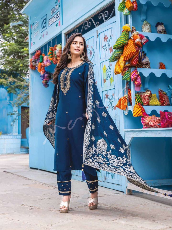 Designer Readymade Salwar Kameez Online in Blue