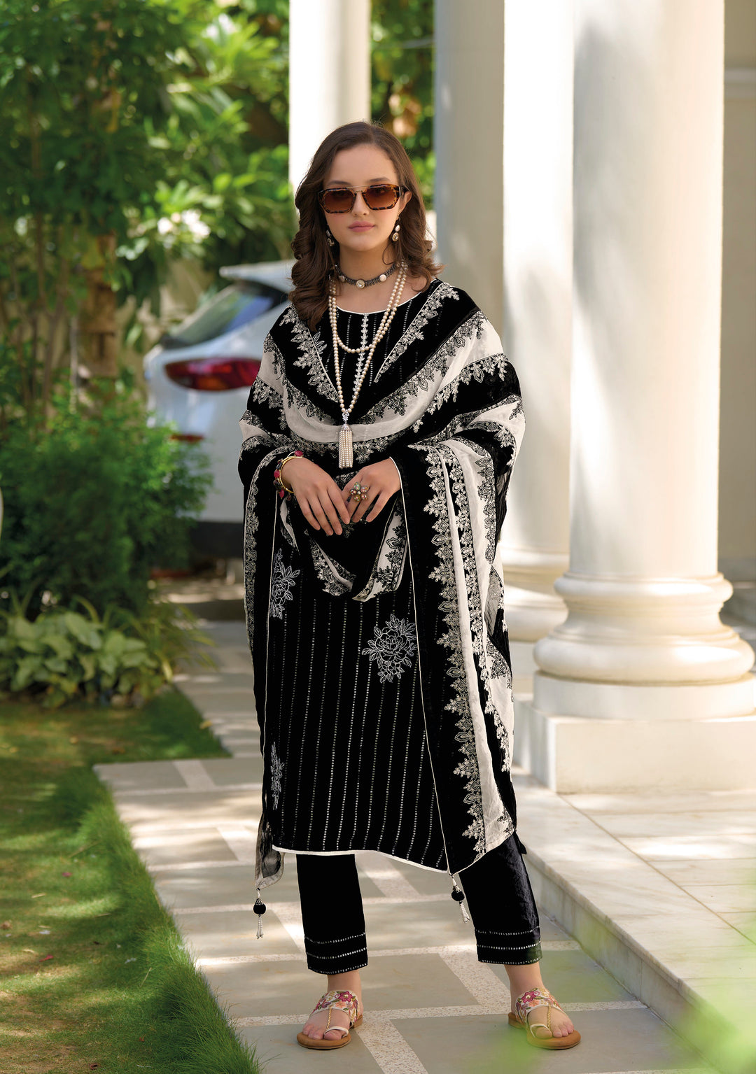 indian readymade salwar kameez in black