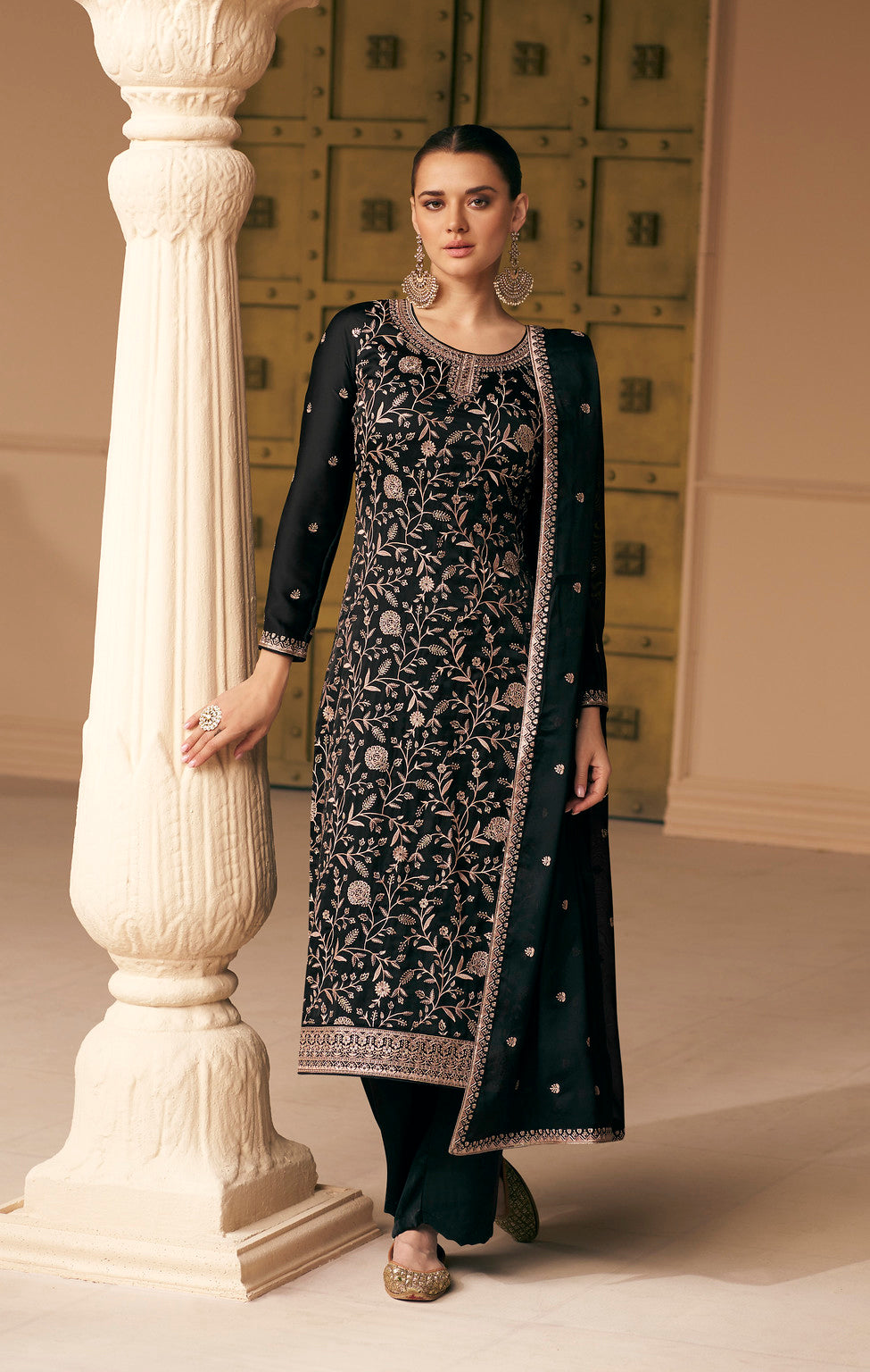 Elegant Black Indian Salwar Kameez