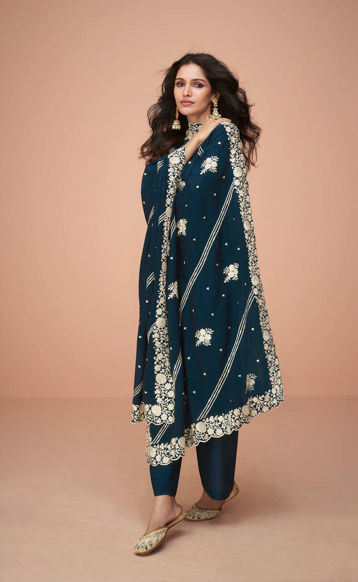 Indian Salwar Kameez Online in Blue Color