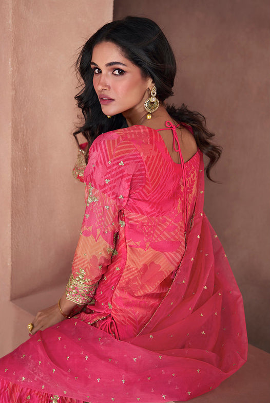 Exquisite Pink Salwar Kameez