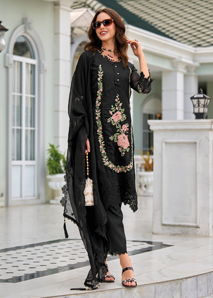 Readymad  Elegant Black Salwar Kameez