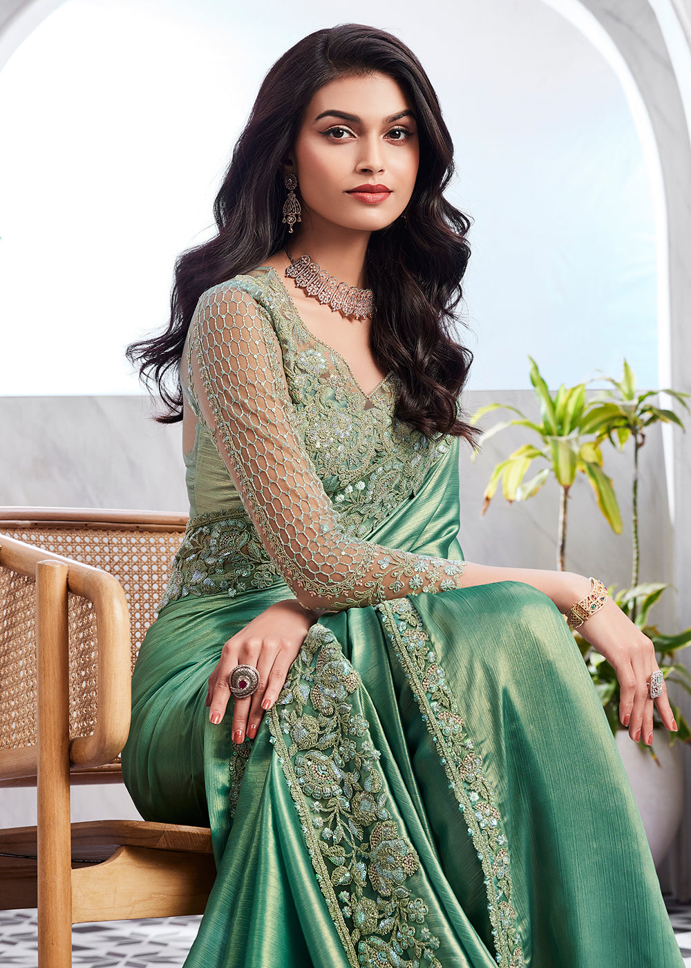 Elegant Green Silk and Linen Saree with Embroidery