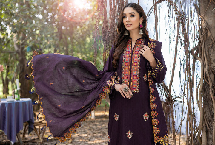 Purple embroidered Pakistani Salwar Suits